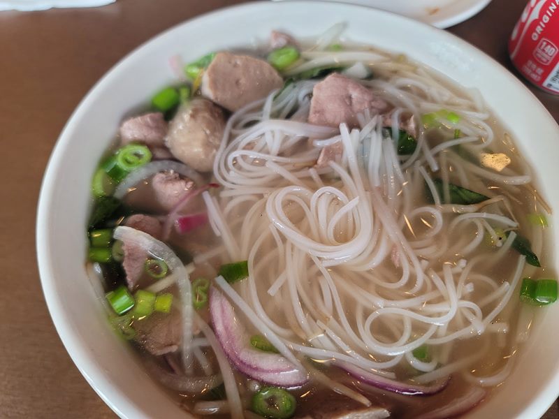 Duc's Restaurant Woodbury food